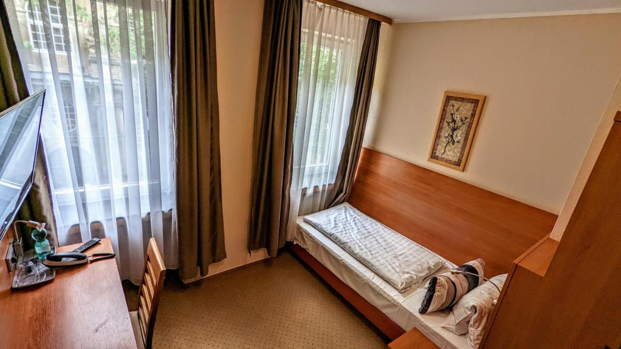 Hotel Am Rathaus Kassel Ngoại thất bức ảnh