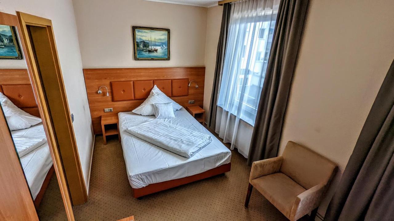 Hotel Am Rathaus Kassel Ngoại thất bức ảnh