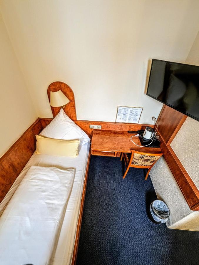 Hotel Am Rathaus Kassel Ngoại thất bức ảnh