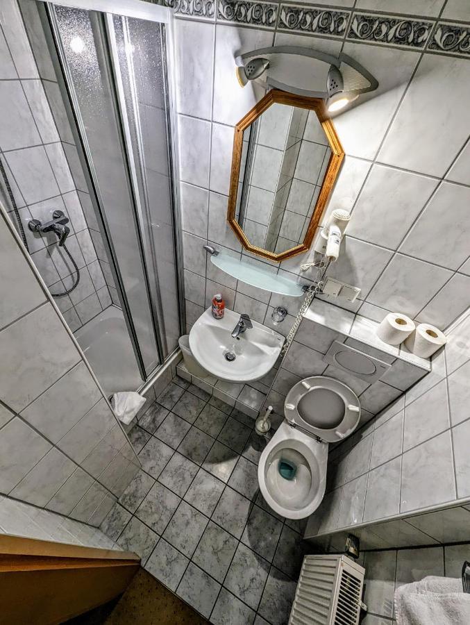 Hotel Am Rathaus Kassel Ngoại thất bức ảnh