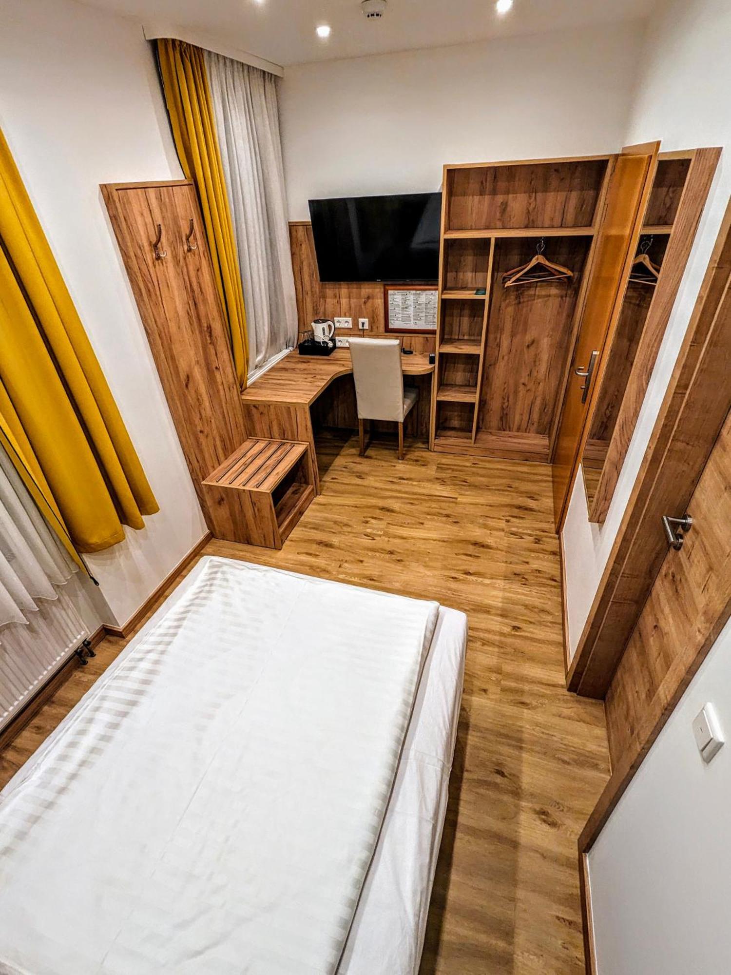 Hotel Am Rathaus Kassel Ngoại thất bức ảnh