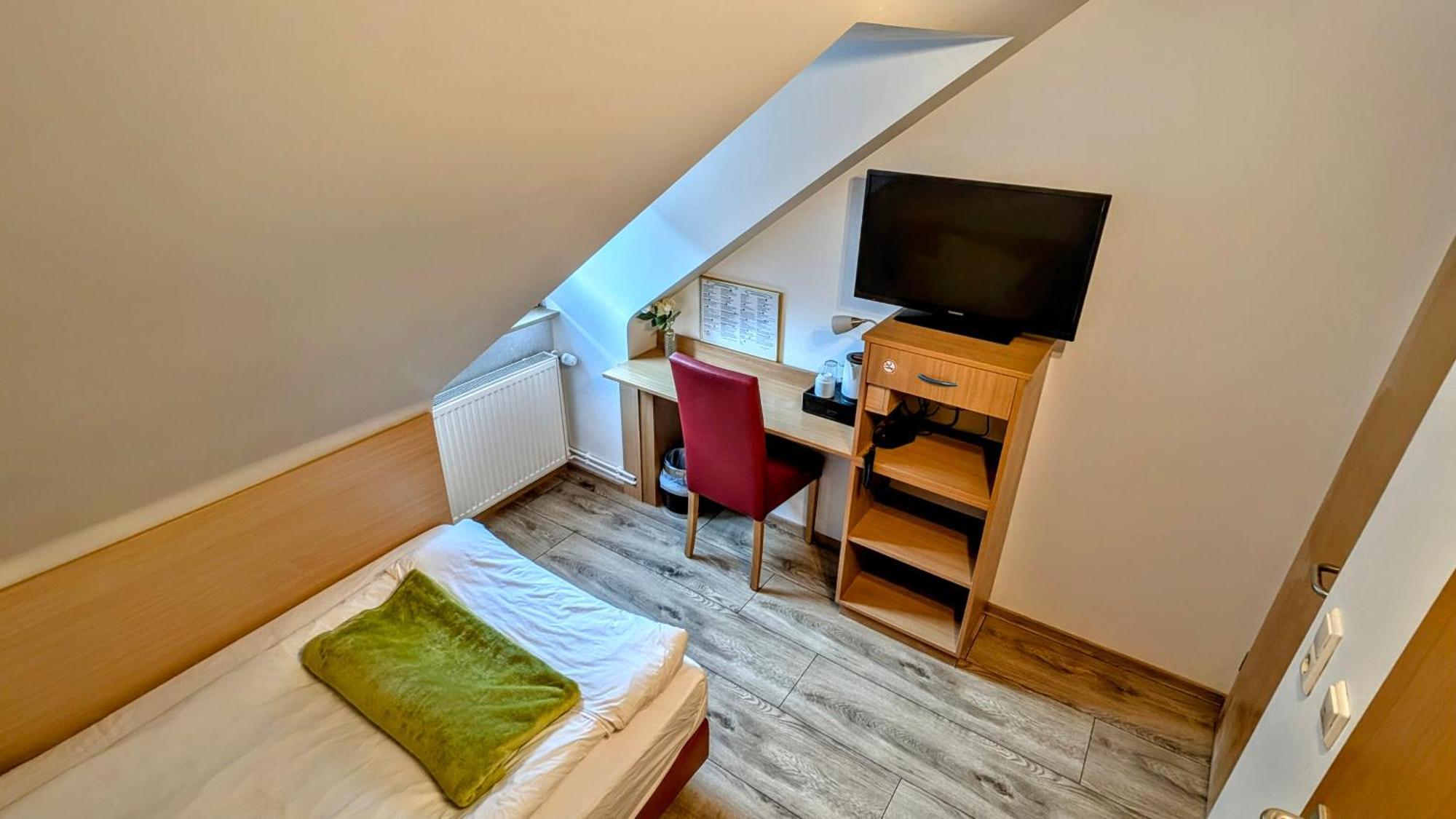Hotel Am Rathaus Kassel Ngoại thất bức ảnh
